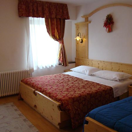 Hotel Pizzo Degli Uccelli Castello Tesino Dış mekan fotoğraf